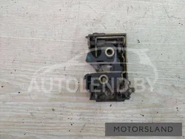 замок двери задней правой Volkswagen Passat B4 универсал 1995г. (артикул 220-40044)